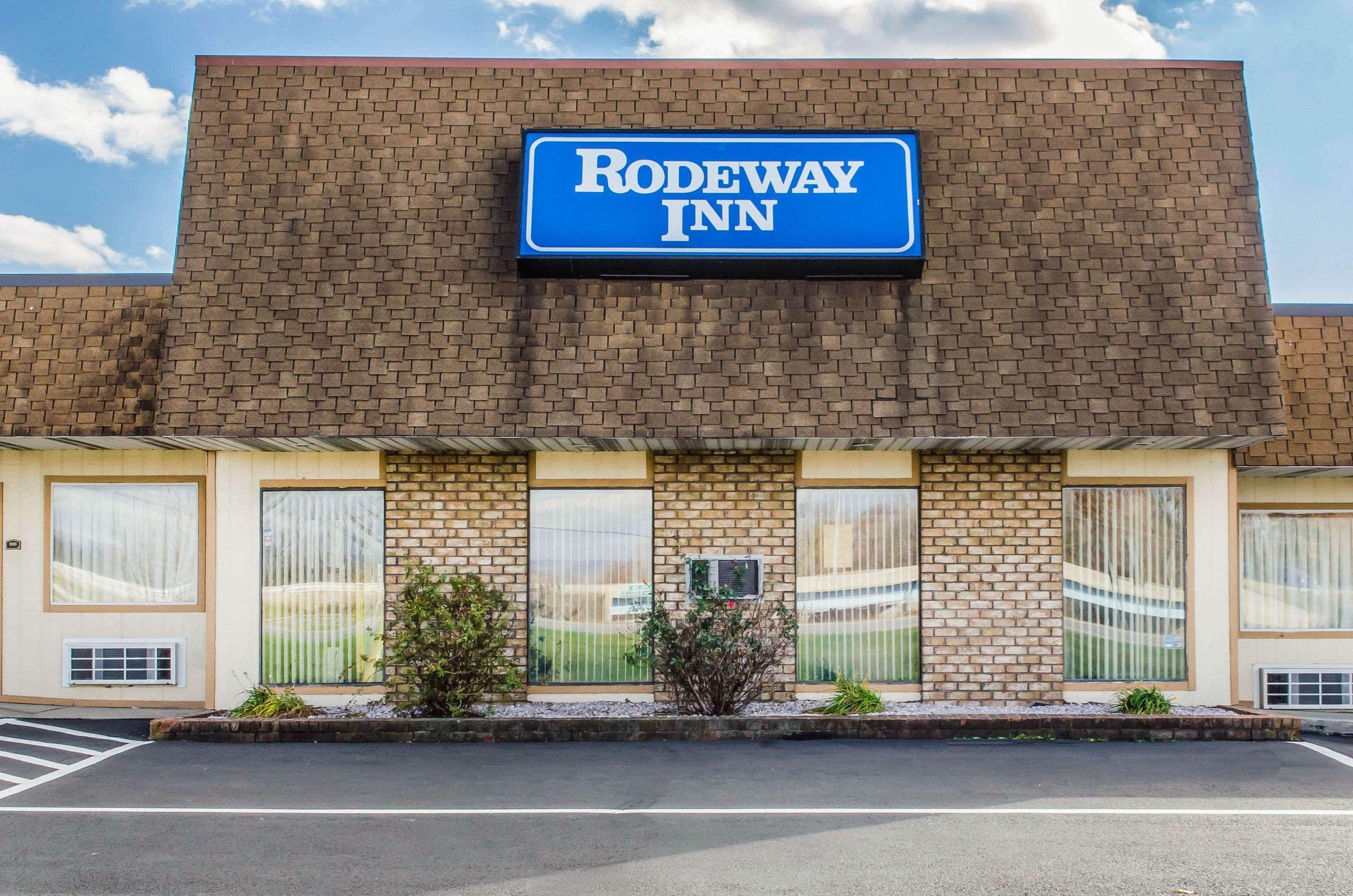 Rodeway Inn Shippensburg Exterior photo