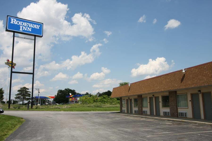 Rodeway Inn Shippensburg Exterior photo